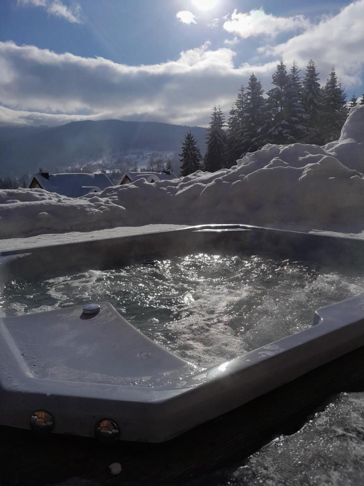 Zawoja Nad Korona Z Jacuzzi Exterior foto